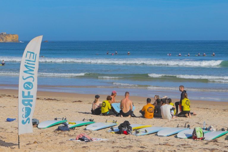 Surf2smile surf classes in Peniche